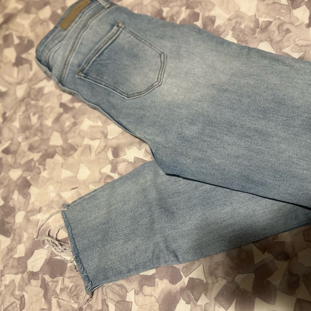 Blue jeans 
Size 9 
Good condition